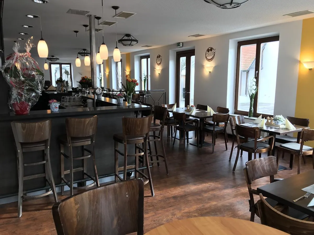 Affittacamere Hotel ChicoS Siegenburg