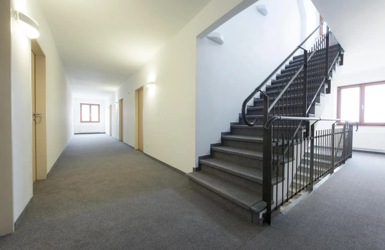 Hotel ChicoS Siegenburg Affittacamere